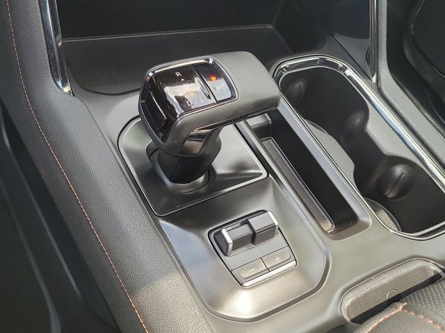 Used 2024 GMC Sierra 1500 AT4 w/ Technology Package AWD/4WD image 34