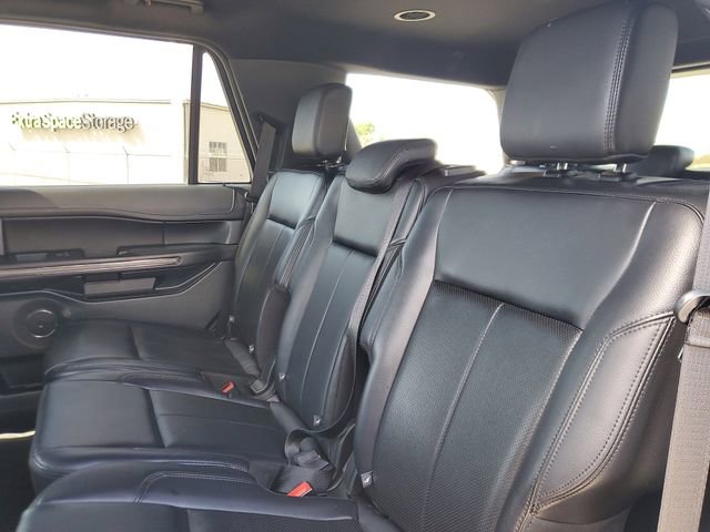 Used 2021 Ford Expedition XLT image 9