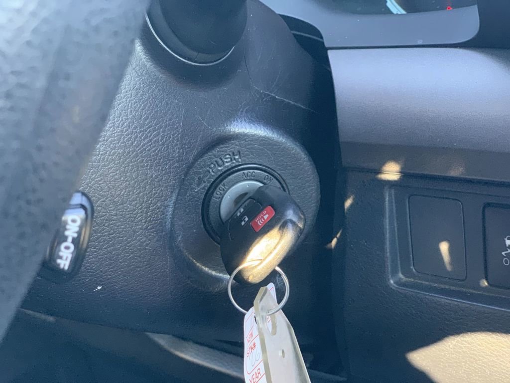 Used 2019 Toyota Tundra SR5 w/ SR5 Upgrade Package image 15