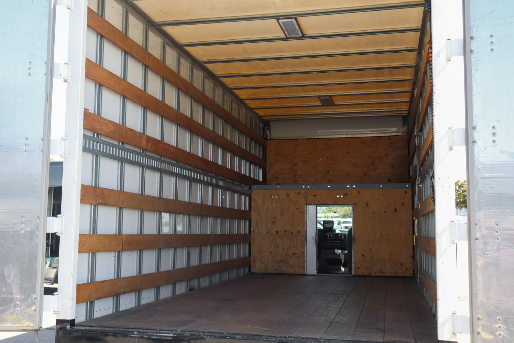 Used 2024 Ford E-450 and Econoline 450 Super Duty w/ Power Windows & Locks Group RWD image 8