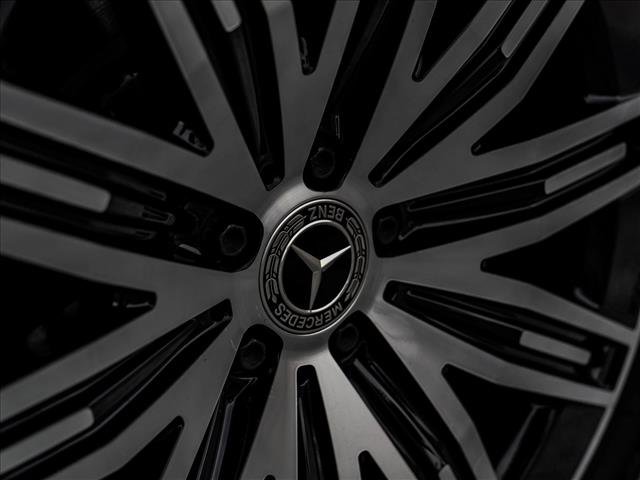 Certified 2023 Mercedes-Benz EQS 450+ 4MATIC SUV w/ Pinnacle Trim Package image 9