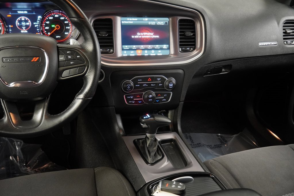 Certified 2022 Dodge Charger R/T w/ Blacktop Package image 22