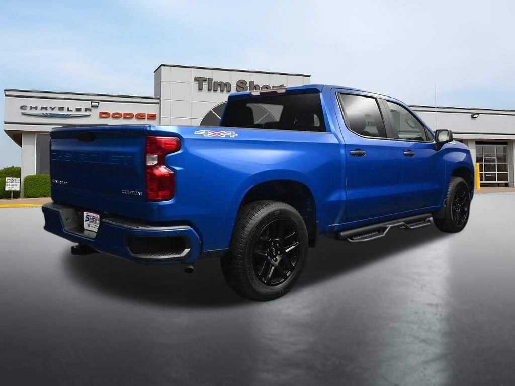 Used 2022 Chevrolet Silverado 1500 Custom AWD/4WD image 5