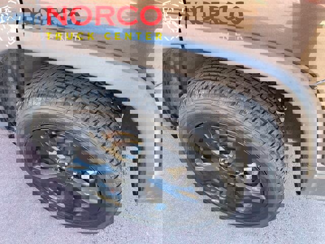 Used 2019 Jeep Cherokee Latitude Plus image 10