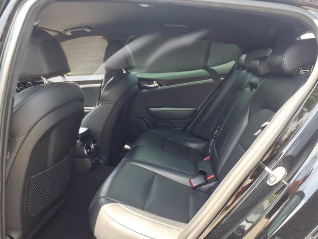 Used 2020 Kia Stinger GT-Line RWD image 5