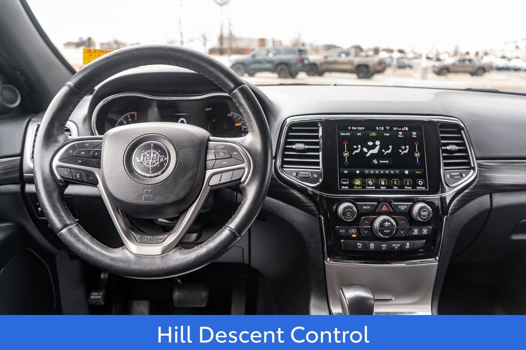 Used 2022 Jeep Grand Cherokee Laredo X image 16