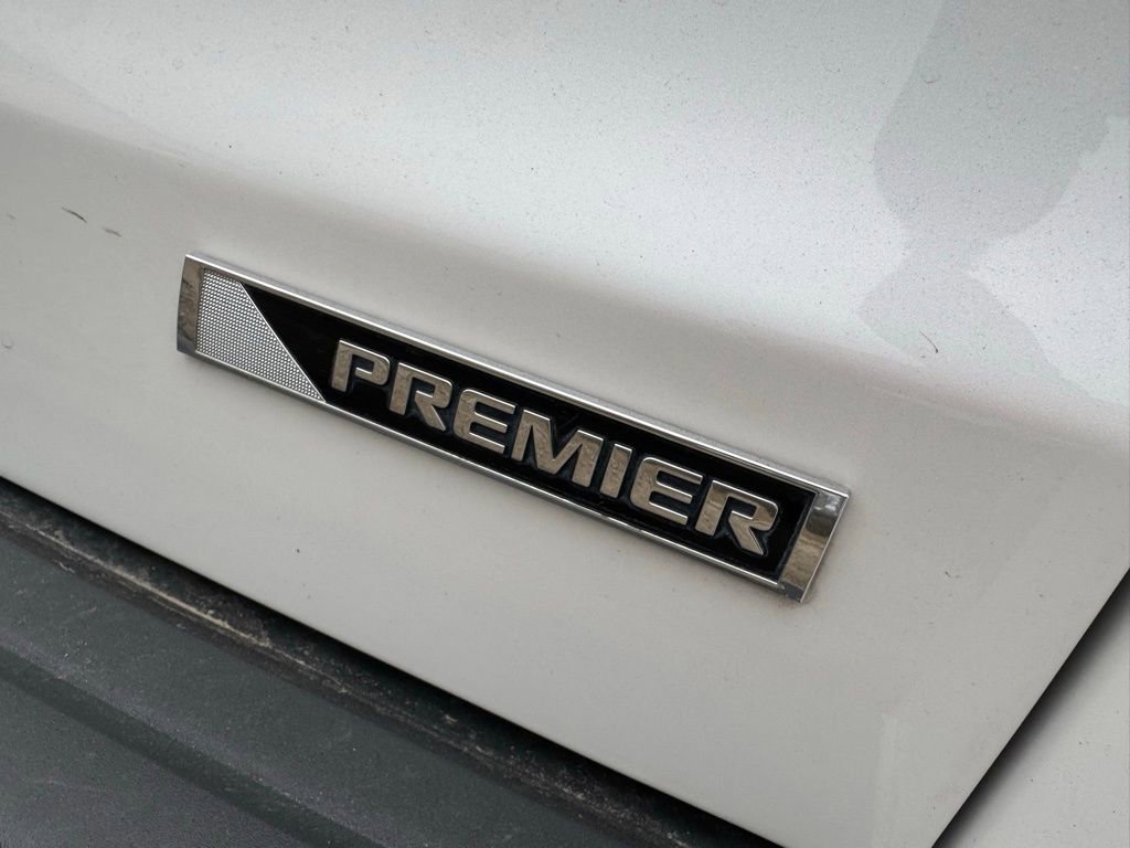 Used 2018 Chevrolet Suburban Premier w/ Max Trailering Package image 9