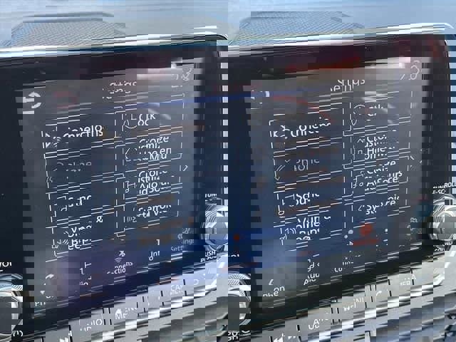 Used 2024 Nissan Altima 2.5 SV image 16