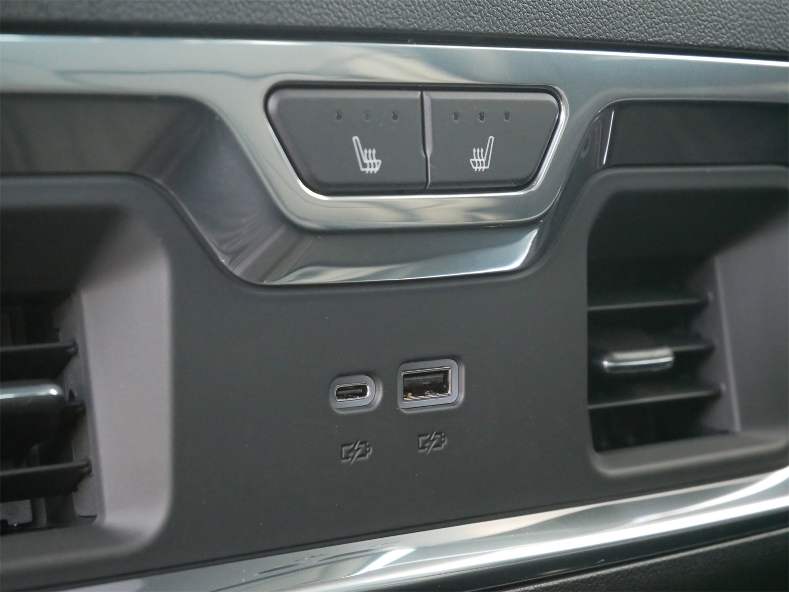 New 2026 GMC Sierra 1500 Denali image 8