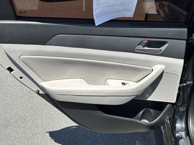 Used 2018 Hyundai Sonata SEL FWD image 17