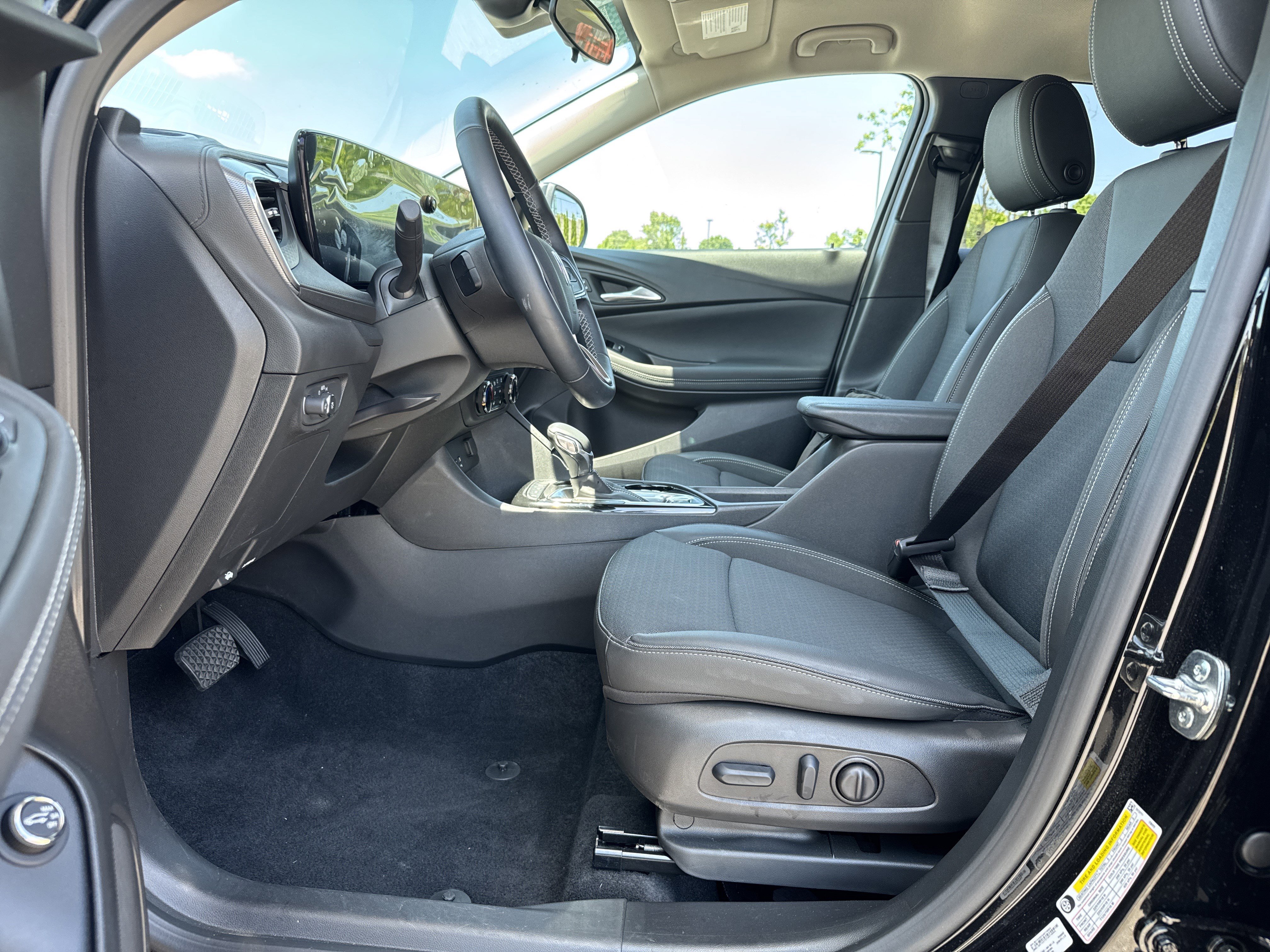 Used 2026 Buick Encore GX Preferred w/ Comfort Package AWD/4WD image 16