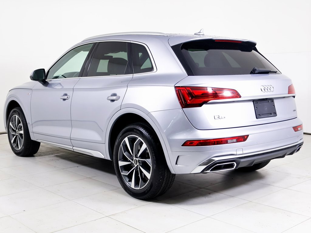 Used 2023 Audi Q5 2.0T Premium Plus w/ Premium Plus Package image 3