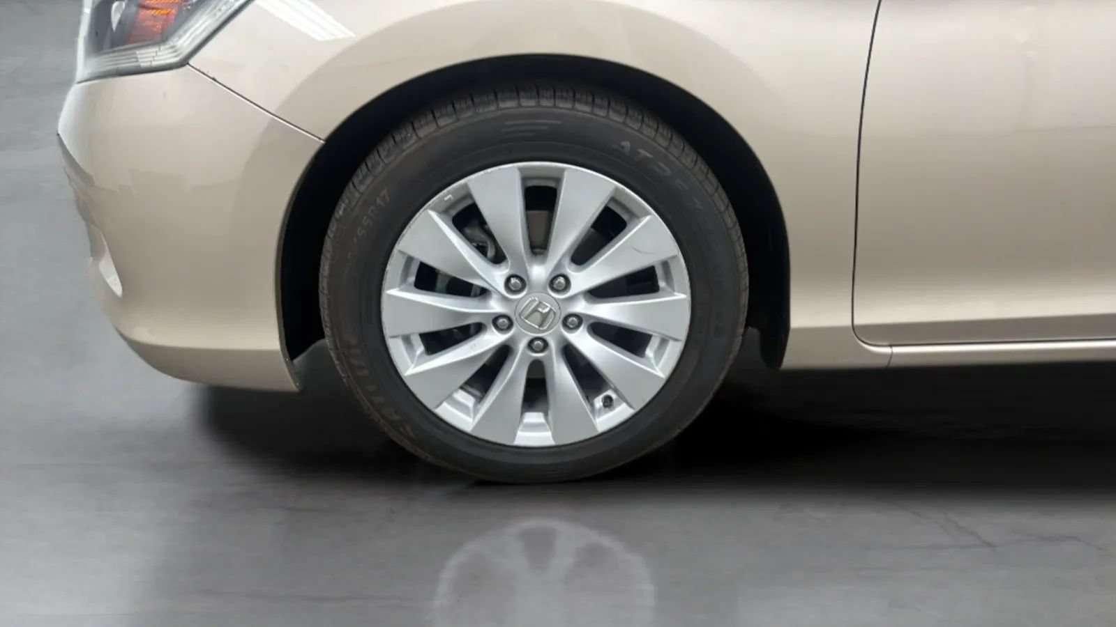 Used 2013 Honda Accord EX-L image 29