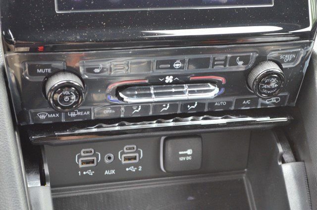 New 2025 Jeep Grand Cherokee L Laredo w/ Luxury Tech Group I image 27