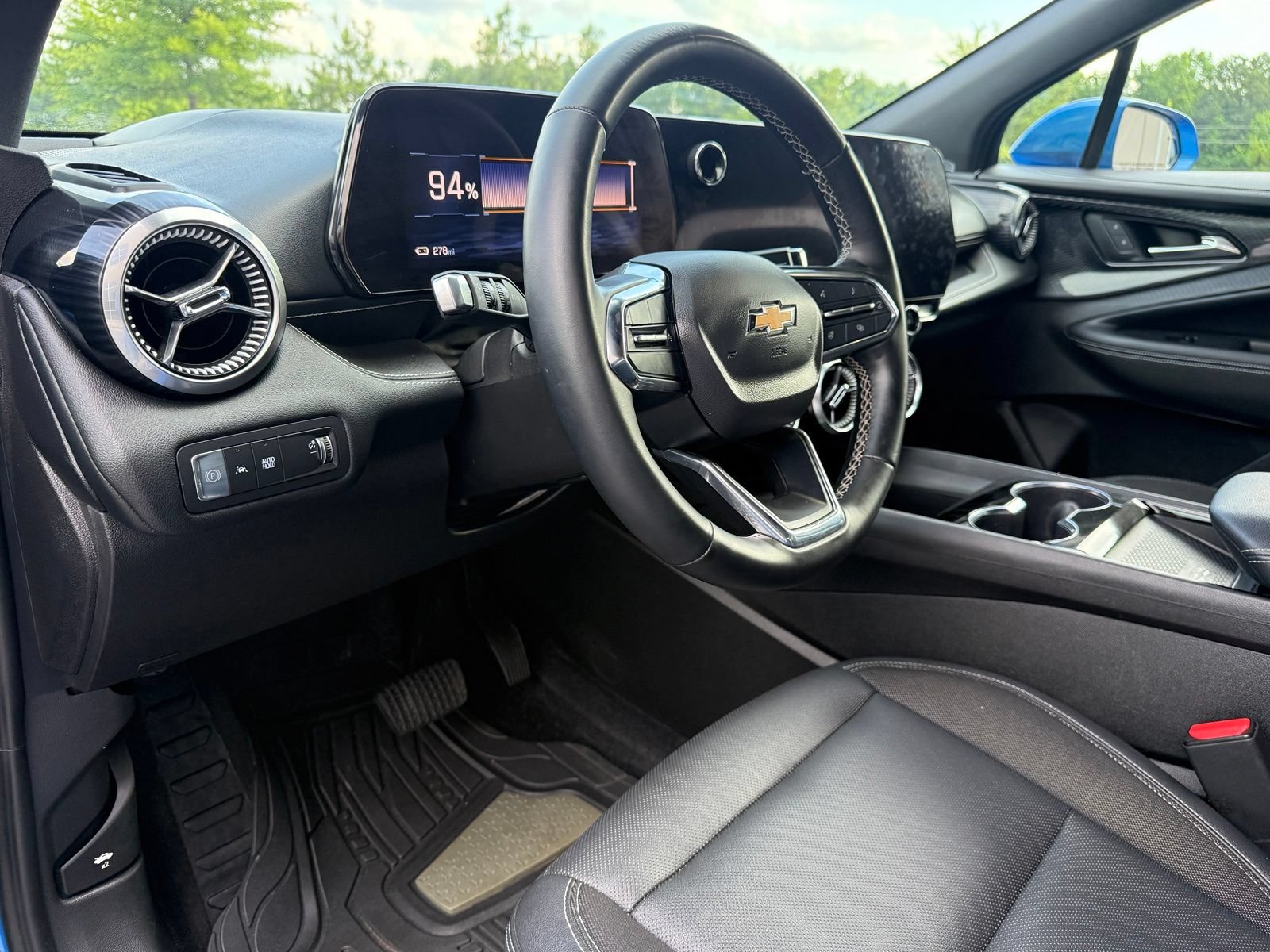 Used 2024 Chevrolet Blazer EV LT AWD/4WD image 22