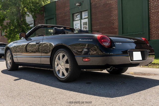 Used 2003 Ford Thunderbird RWD image 6