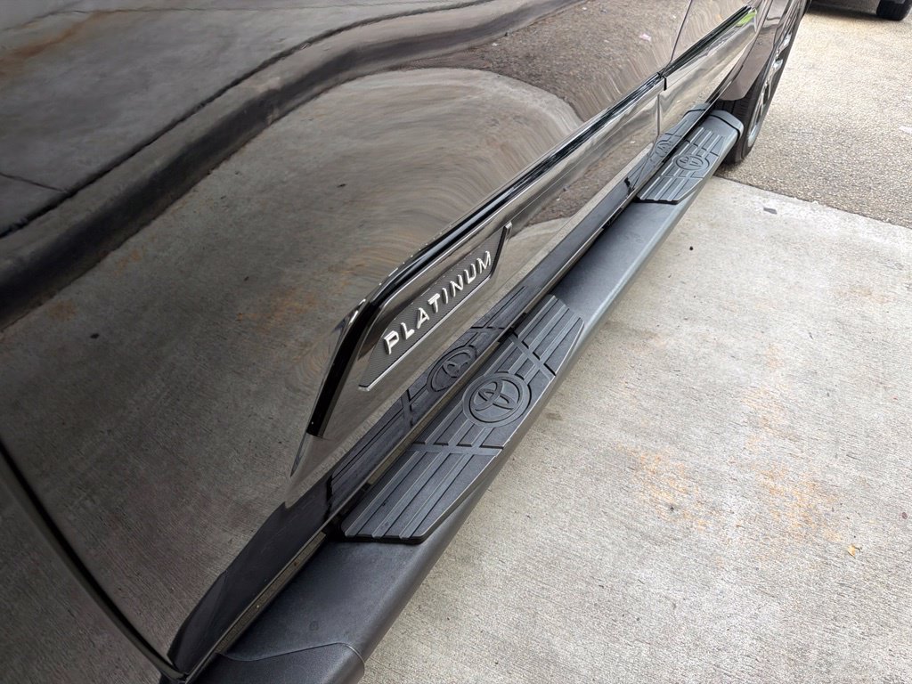 Used 2022 Toyota Tundra Platinum AWD/4WD image 15