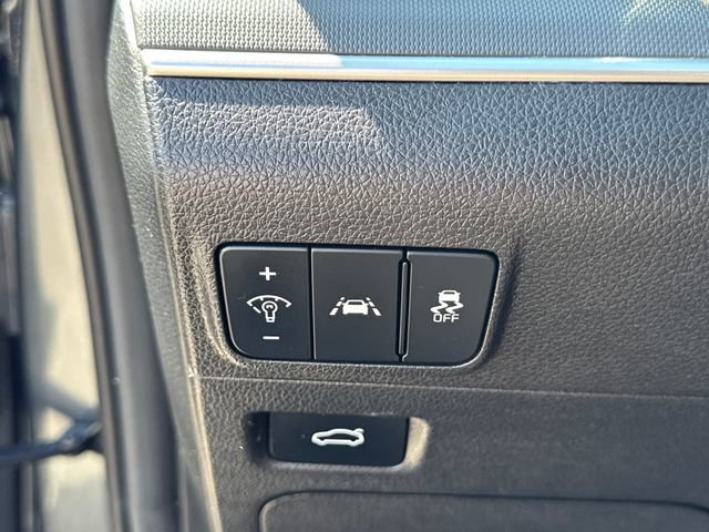 Used 2023 Kia K5 LXS FWD image 25
