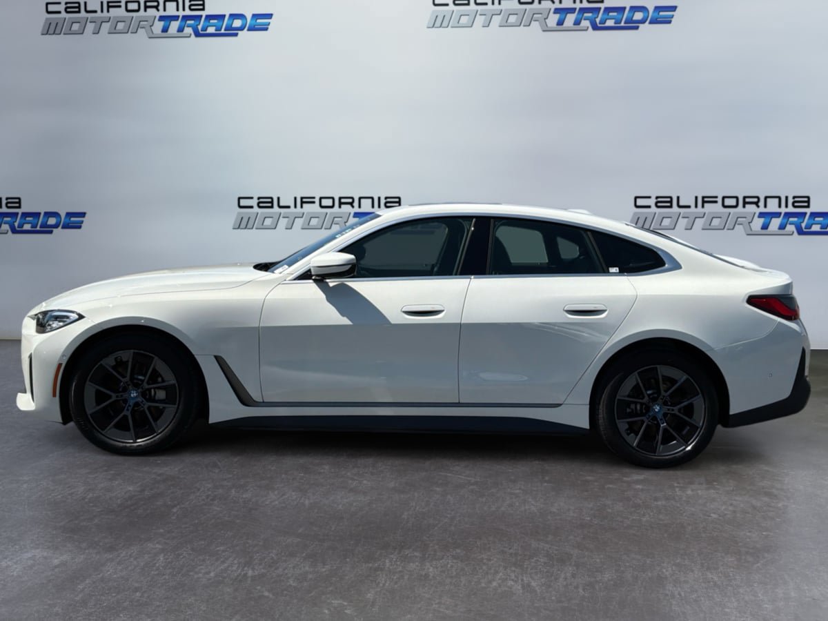 Used 2023 BMW i4 eDrive40 w/ Premium Package RWD image 8