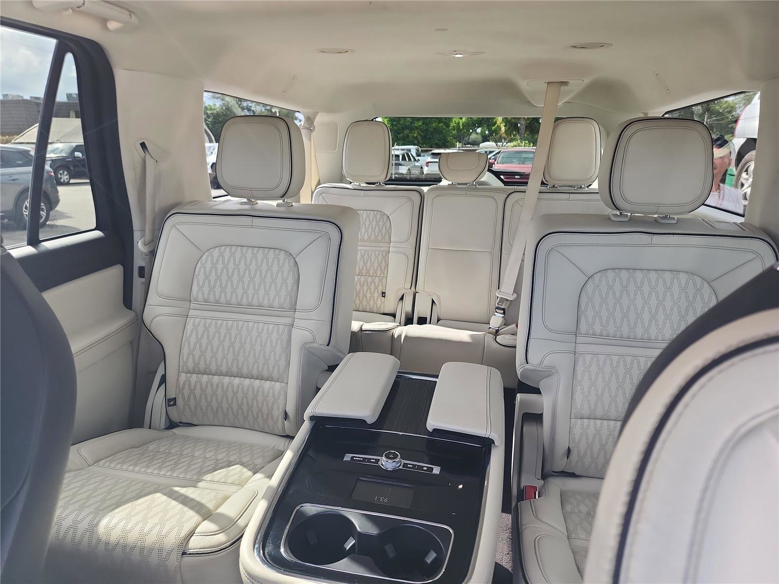 Used 2019 Lincoln Navigator L Black Label image 14
