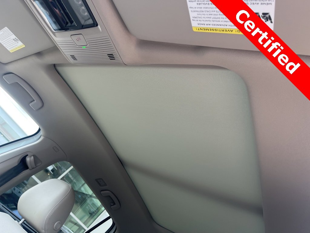 Used 2025 Volkswagen Atlas SE image 22