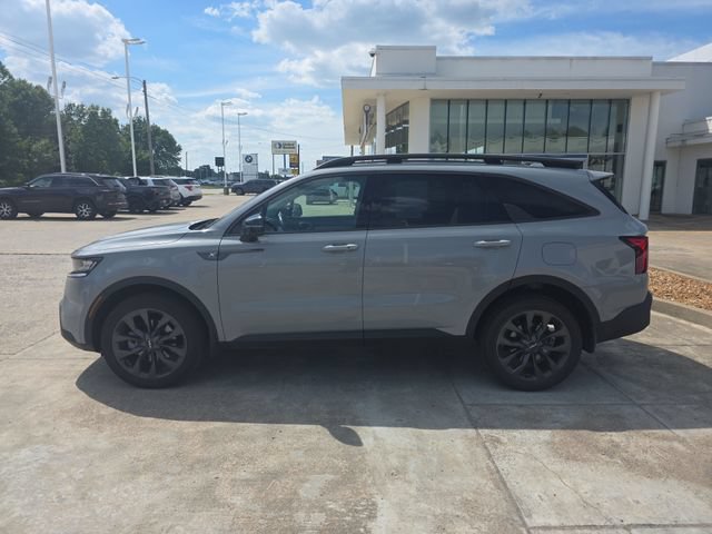 Used 2023 Kia Sorento X-Line EX AWD/4WD image 2