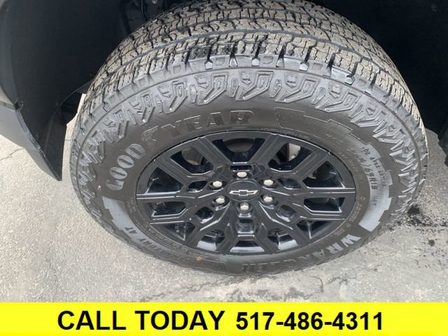 Certified 2023 Chevrolet Colorado Trail Boss w/ Technology Package image 32