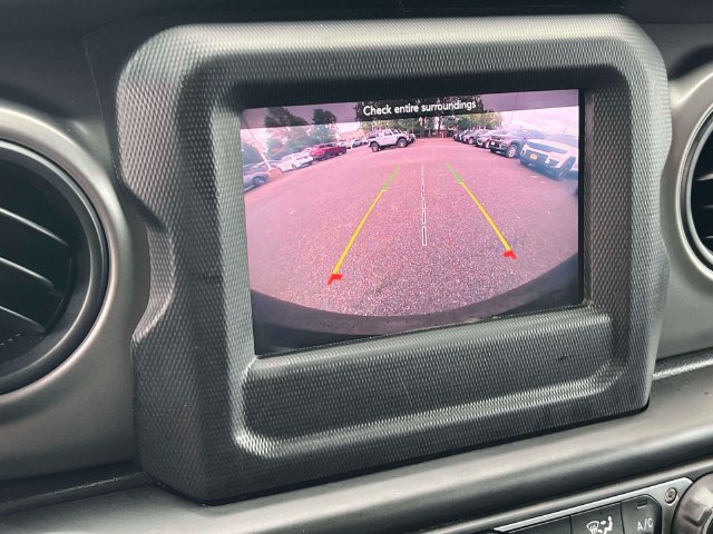 Used 2022 Jeep Wrangler Unlimited Sport AWD/4WD image 15