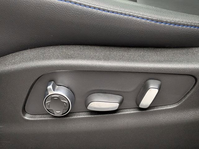 Certified 2024 Cadillac XT4 Sport w/ Technology Package image 18