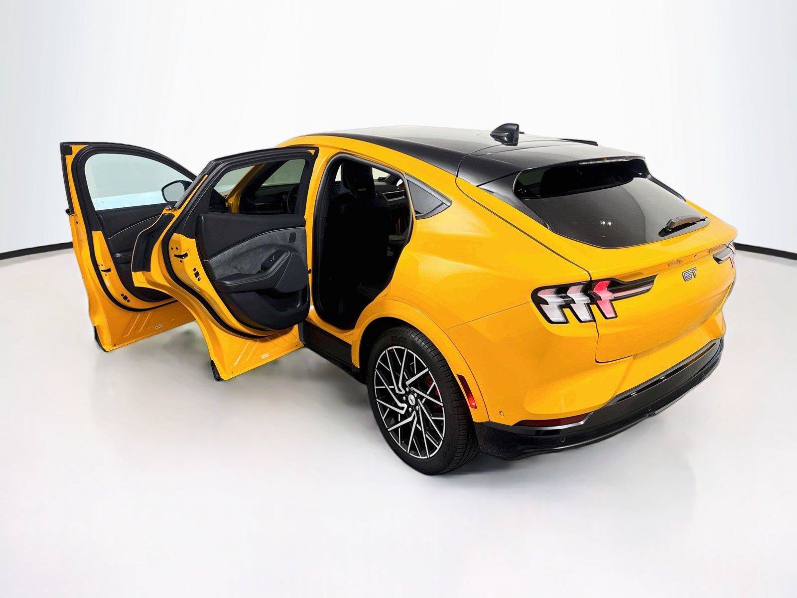 Used 2023 Ford Mustang Mach-E GT w/ GT Performance Edition AWD/4WD image 35