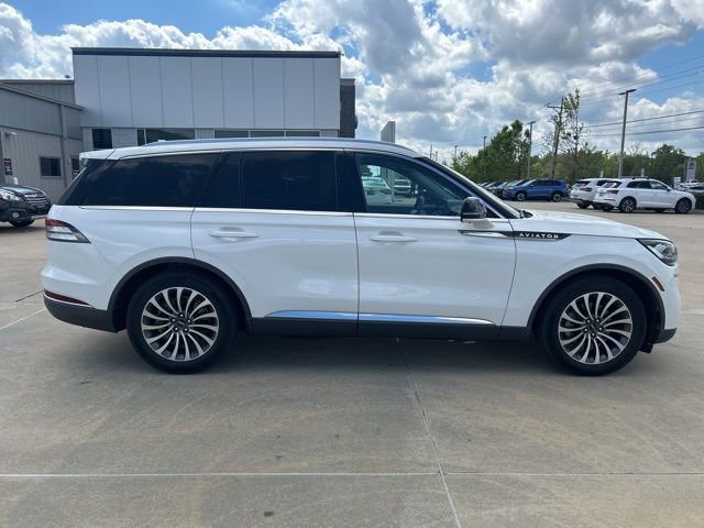 Used 2020 Lincoln Aviator Reserve w/ Elements Package Plus RWD image 3