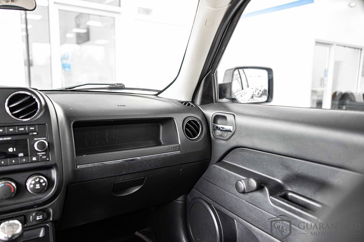 Used 2012 Jeep Patriot Sport FWD image 33