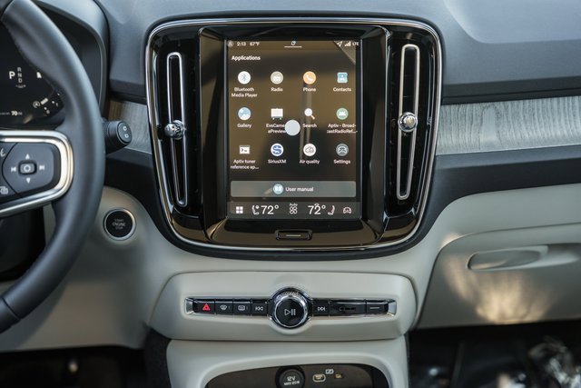 New 2026 Volvo XC40 B5 Plus w/ Protection Package Premier image 21