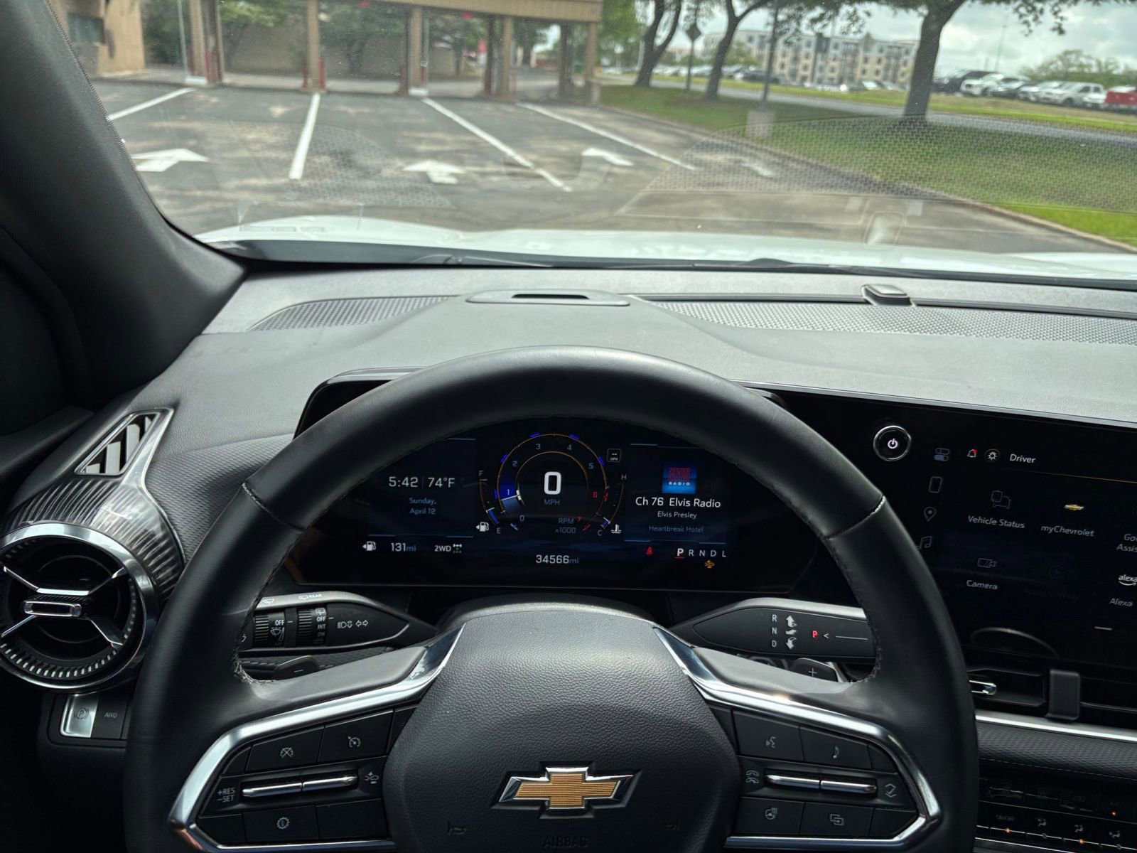 Used 2025 Chevrolet Equinox LT AWD/4WD image 29