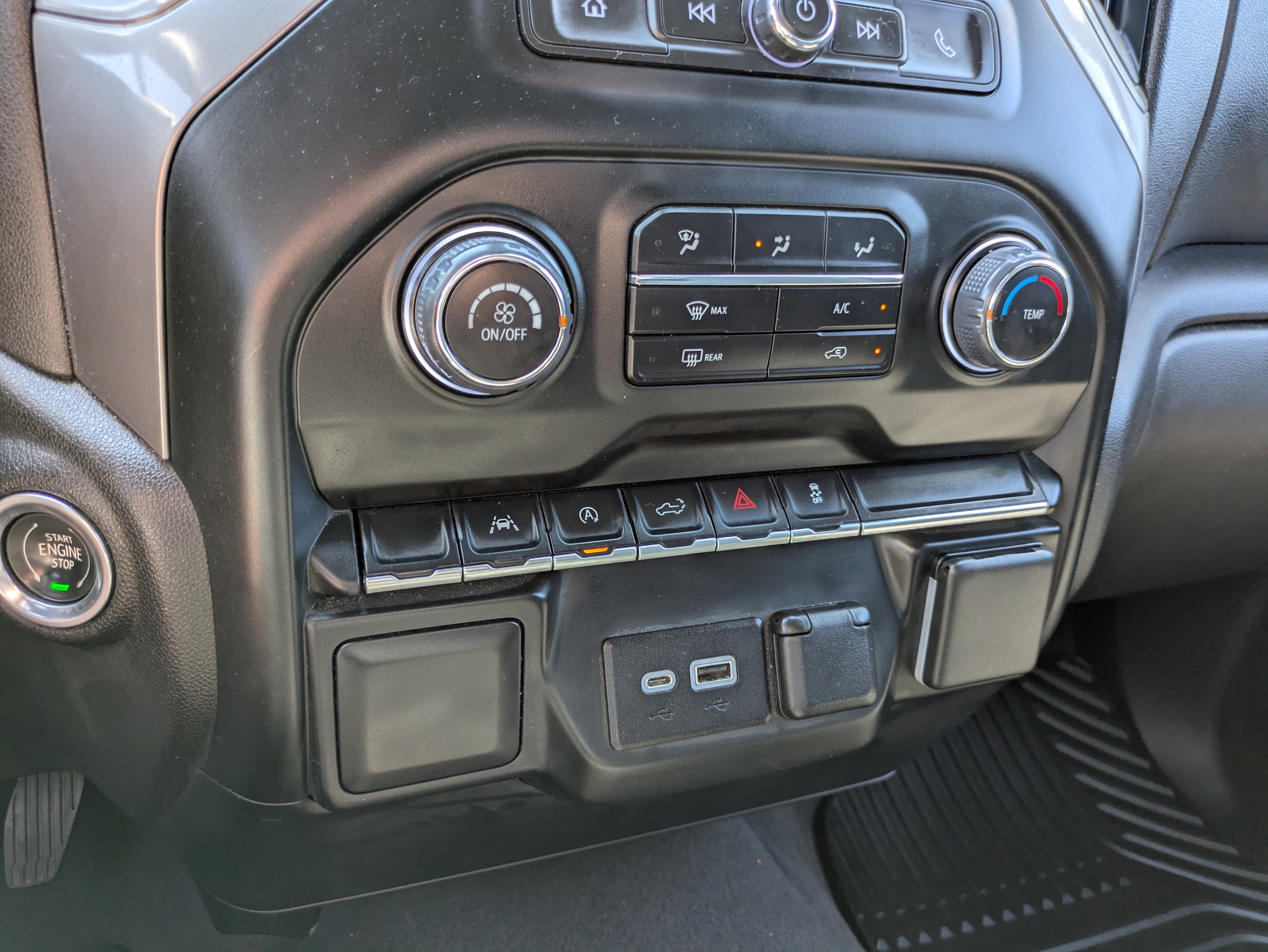 Used 2023 Chevrolet Silverado 1500 Custom image 19