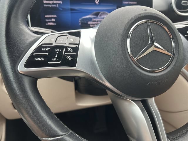 Used 2025 Mercedes-Benz C 300 Sedan image 26