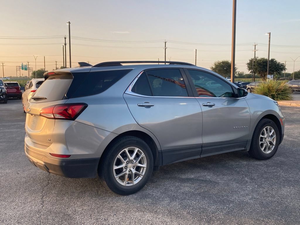 Used 2024 Chevrolet Equinox LT FWD image 4
