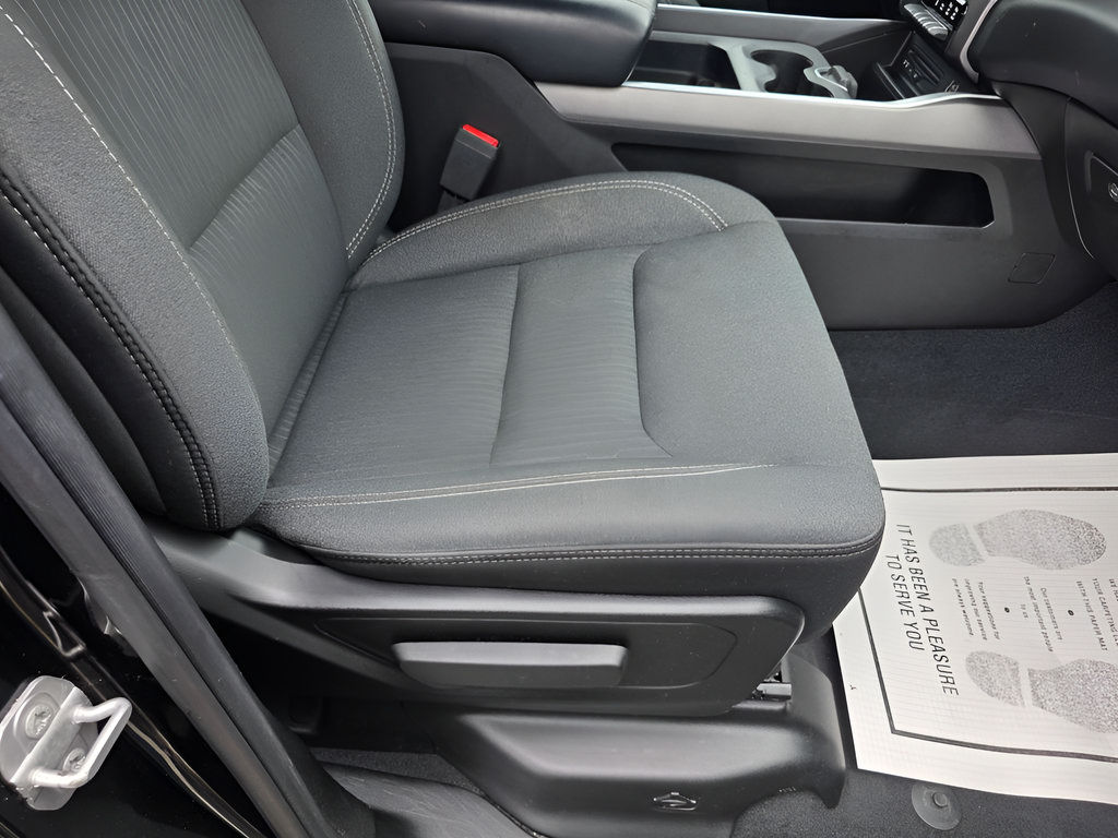 Used 2019 RAM 1500 Big Horn AWD/4WD image 37
