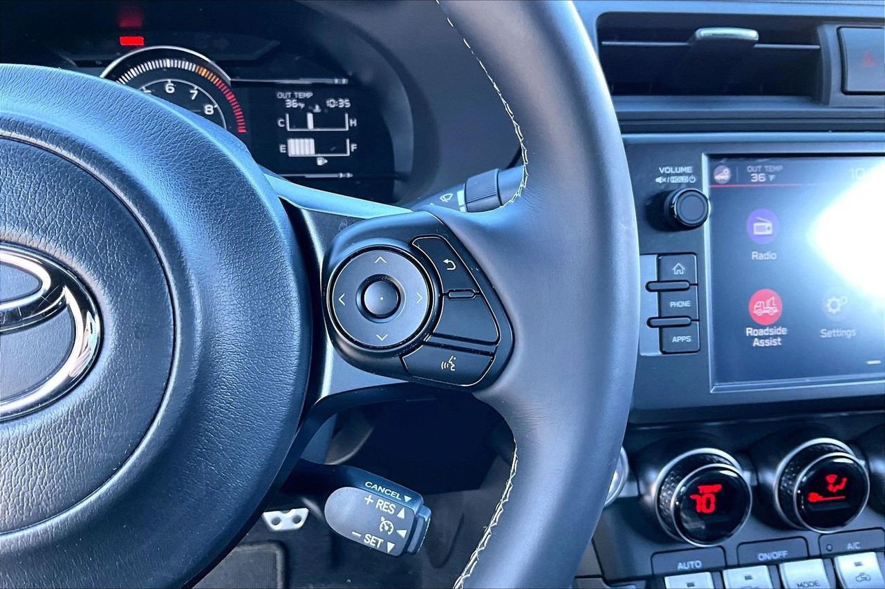 Used 2023 Toyota GR86 Premium image 27