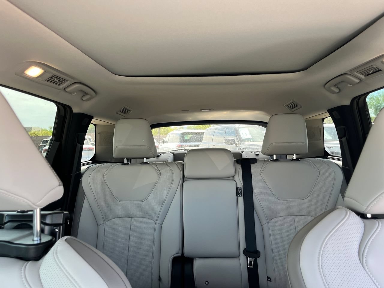 New 2027 INFINITI QX60 Luxe FWD image 28