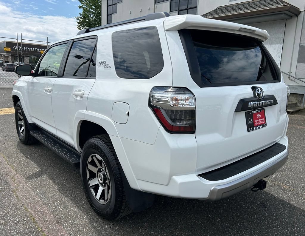 Certified 2024 Toyota 4Runner TRD Off-Road Premium AWD/4WD image 7