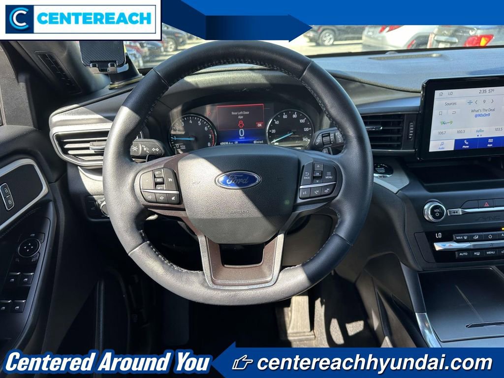 Used 2020 Ford Explorer XLT w/ Equipment Group 202A image 11