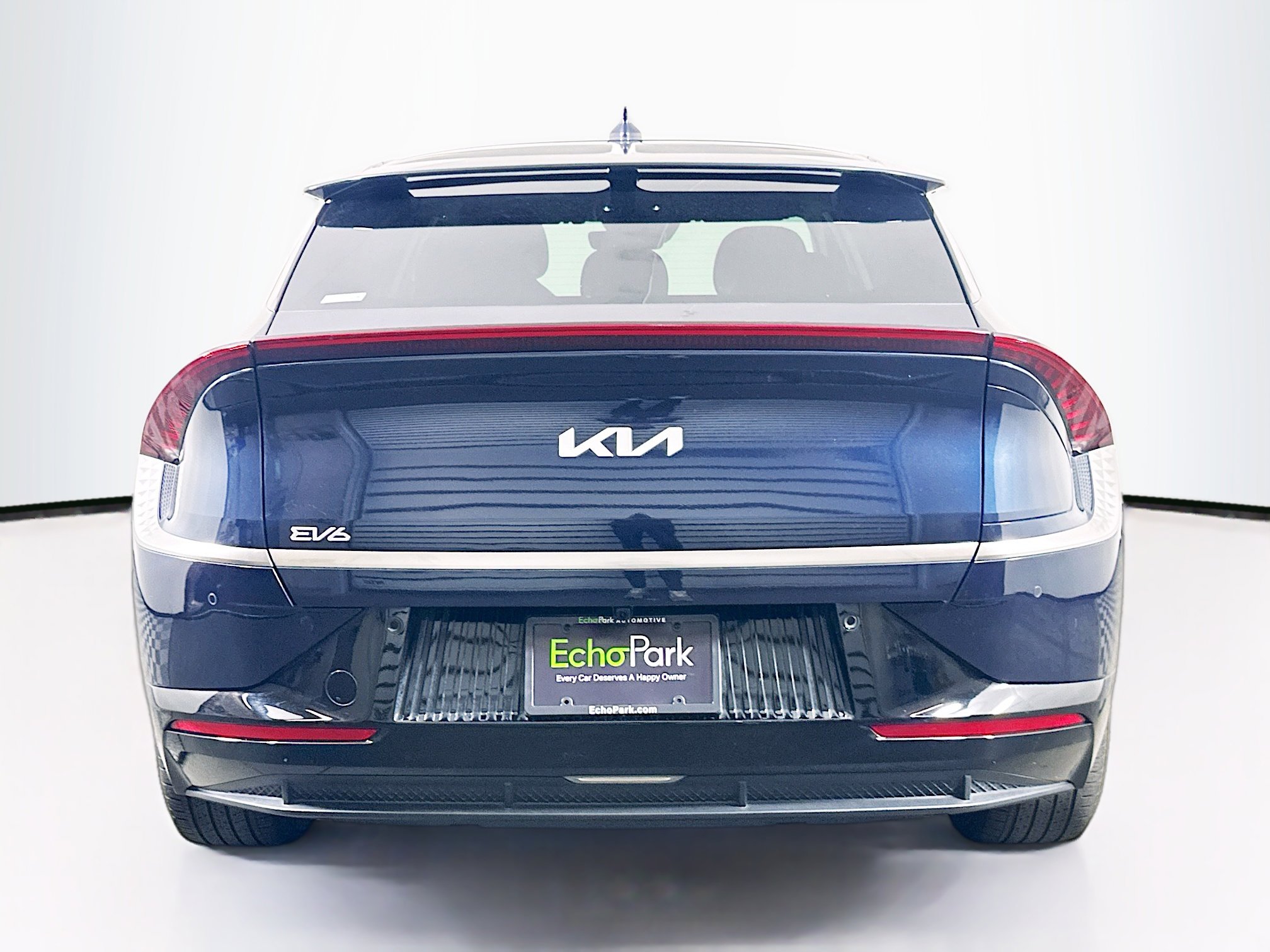 Used 2023 Kia EV6 Wind w/ Wind Technology Package AWD/4WD image 7