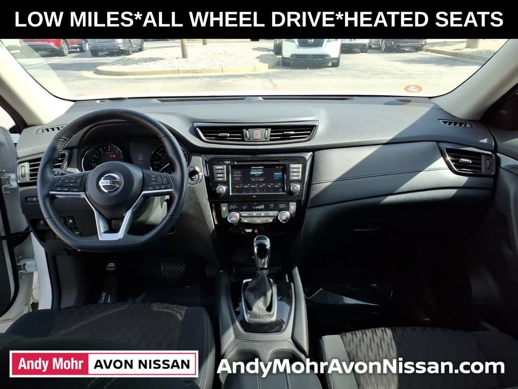 Used 2018 Nissan Rogue SV AWD/4WD image 33