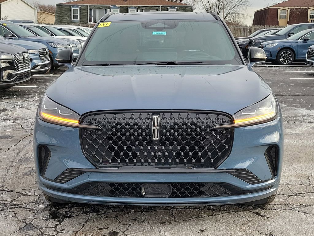 New 2026 Lincoln Aviator Reserve AWD/4WD image 2