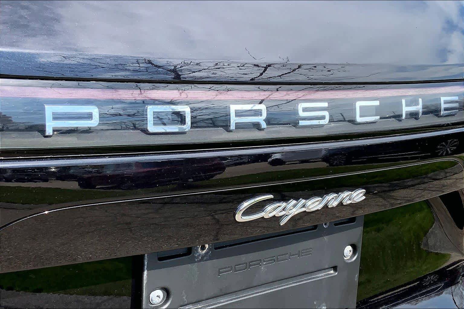 Used 2019 Porsche Cayenne AWD/4WD image 29