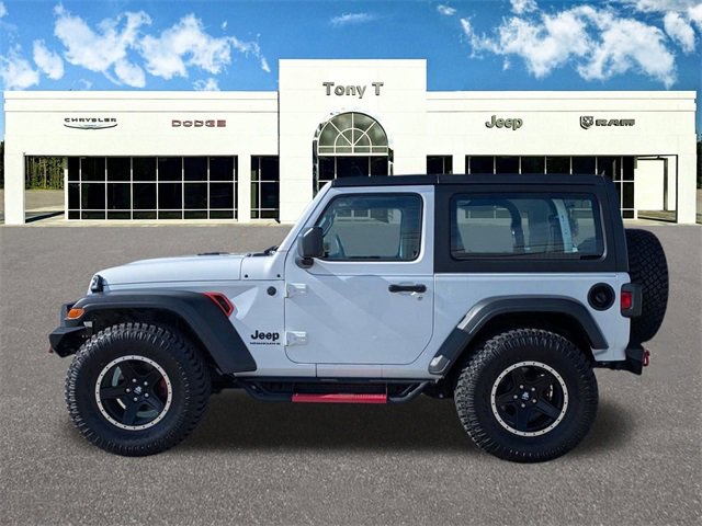 Used 2024 Jeep Wrangler Sport image 5