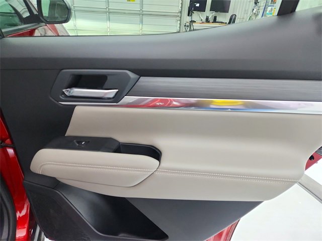 Used 2026 GMC Terrain Elevation w/ Elevation Premium Package image 42