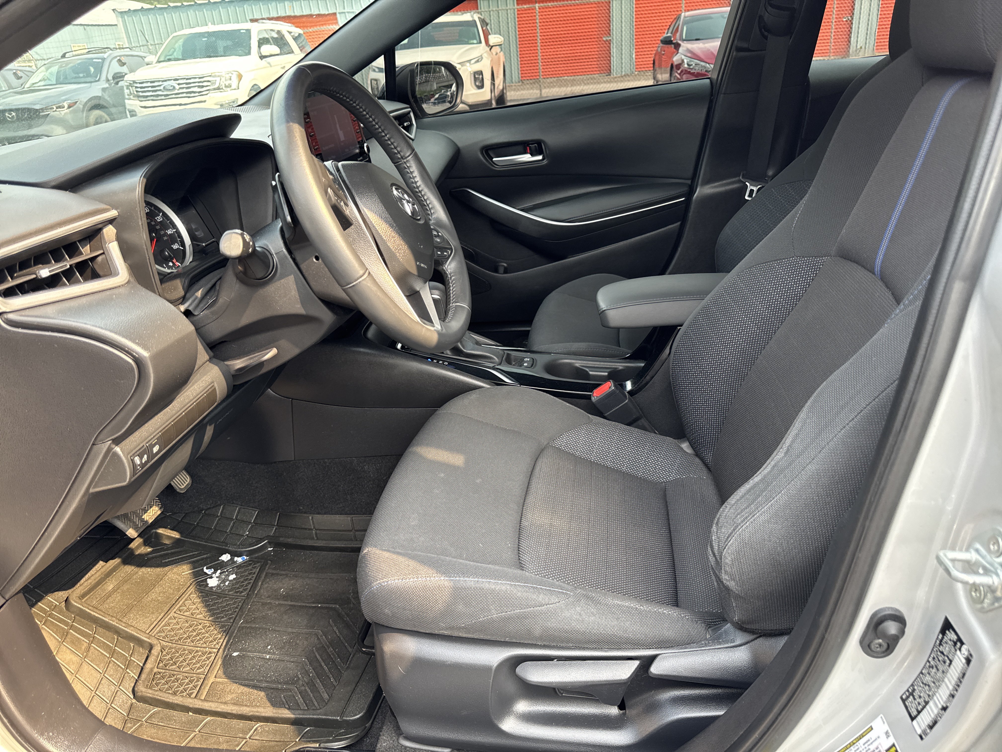 Used 2022 Toyota Corolla SE FWD image 17