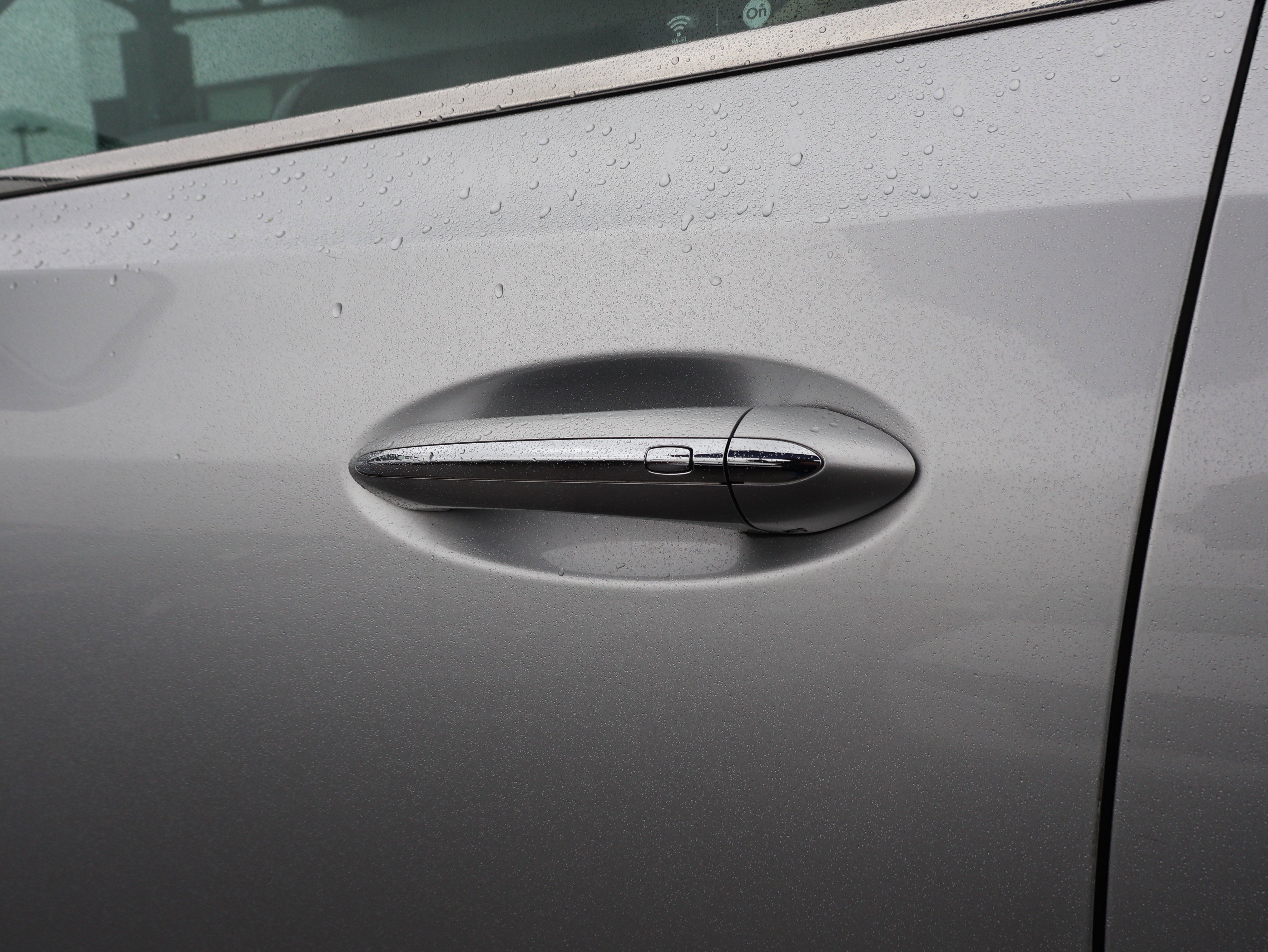 Used 2020 Buick Enclave Essence image 18